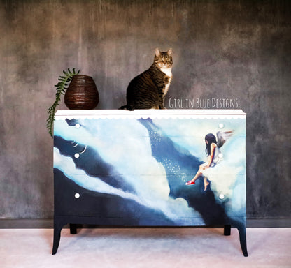Angel decoupage paper on furniture