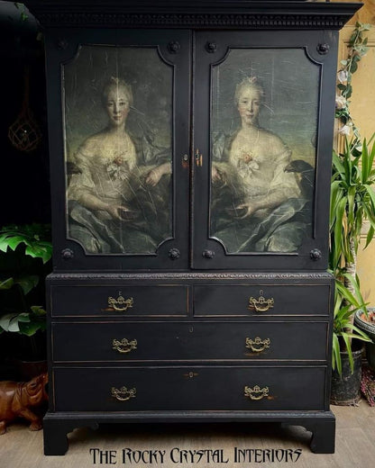 Madam La Fevre decoupage paper on furniture