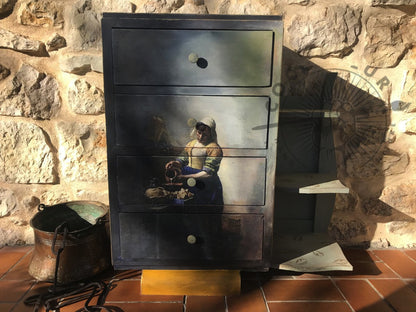 Milkmaid decoupage paper on furniture