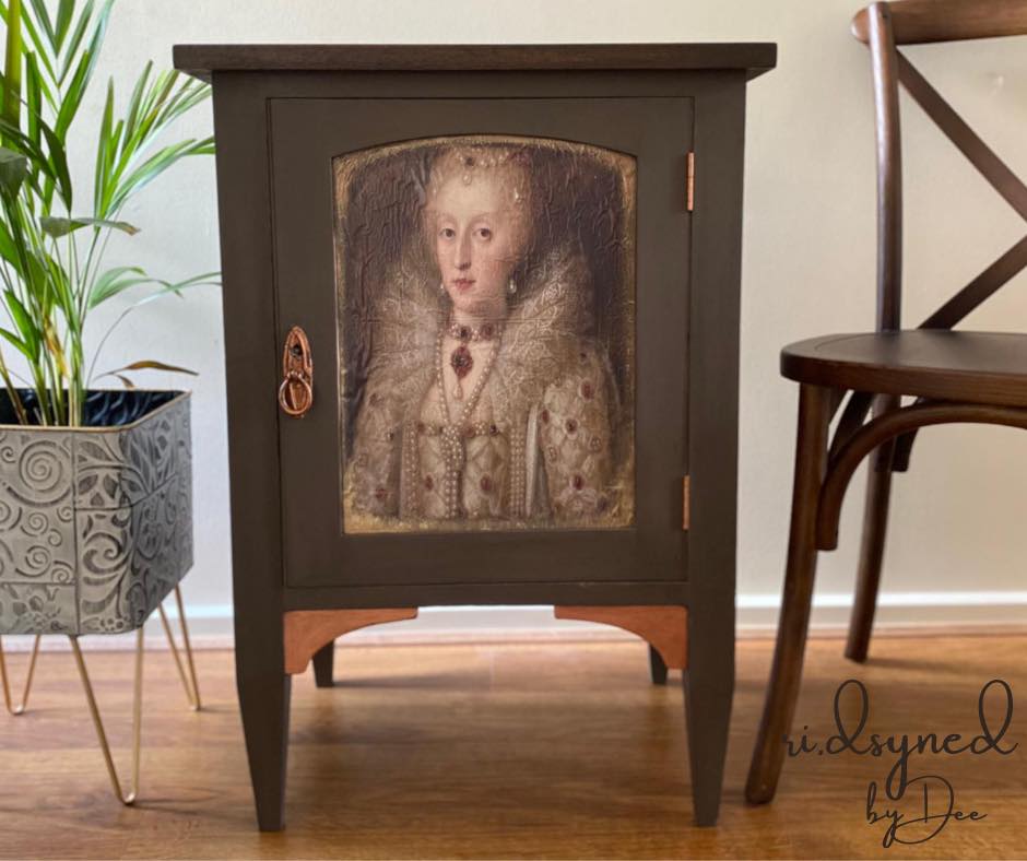 Noble Lady decoupage paper on furniture