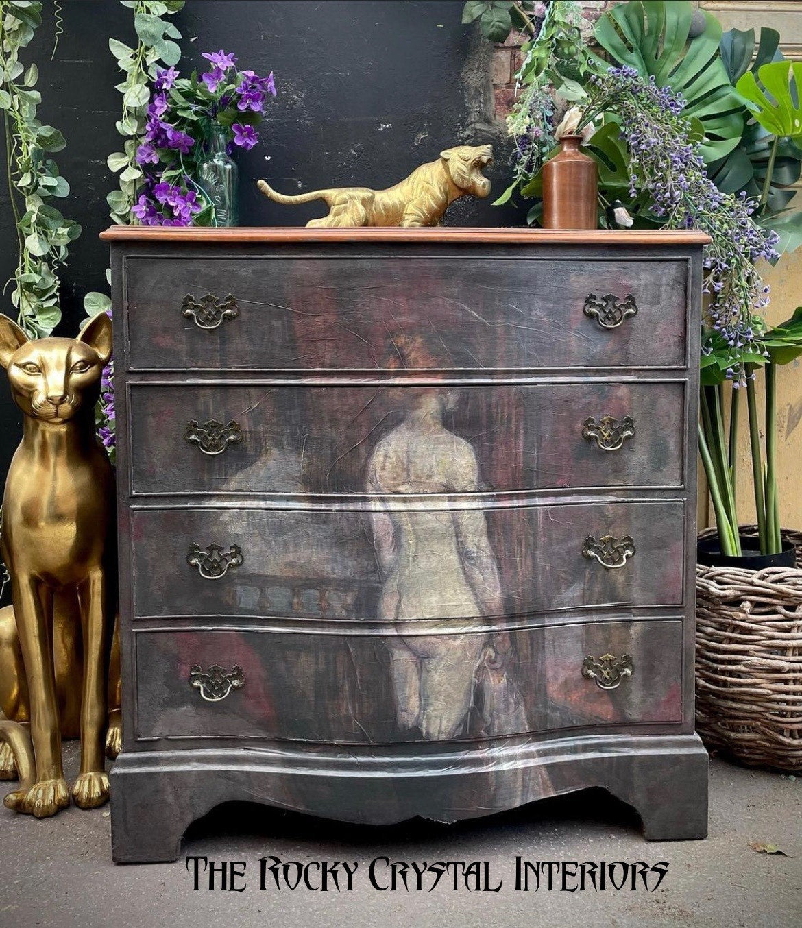 Reflection decoupage paper on furniture