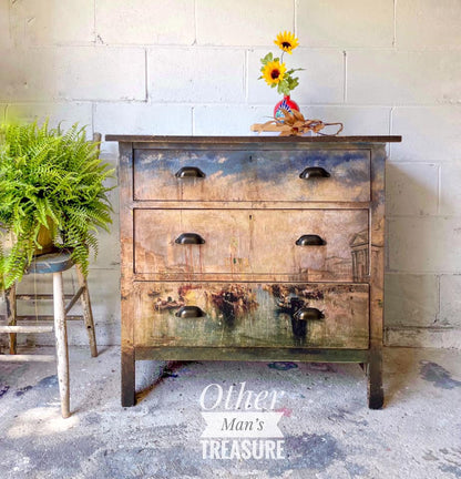 Venice decoupage paper on furniture