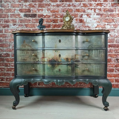 Venice decoupage paper on furniture