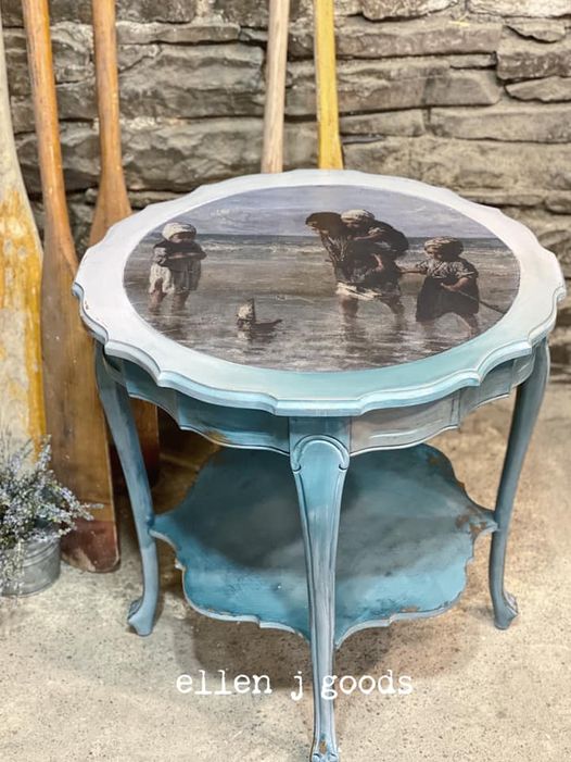 Waterplay decoupage paper on furniture